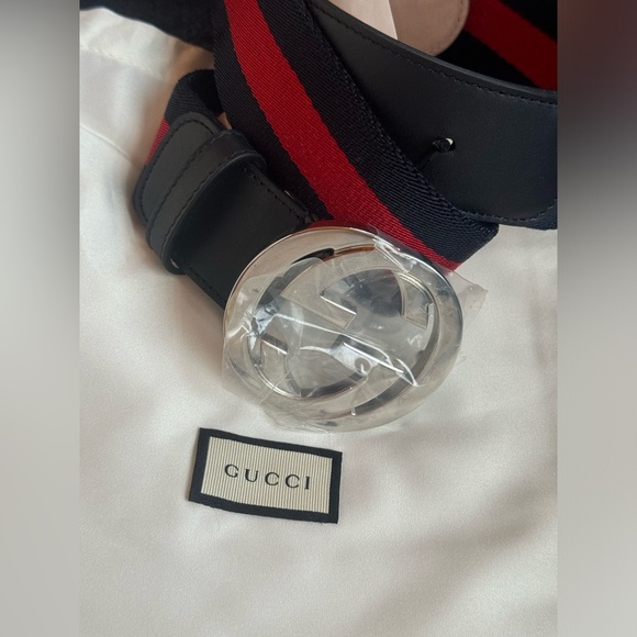 GUCCI RED AND BLUE NAVY WEB BELT WITH INTERLOCKING G LOGO BUCKLE - Picture 2 of 4